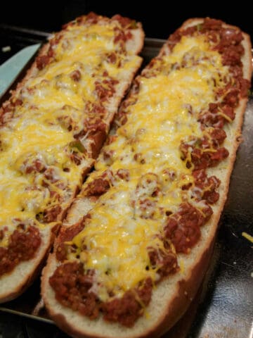 Sloppy Joe French Bread Pizza