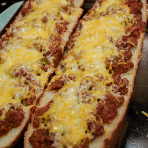 Sloppy Joe French Bread Pizza