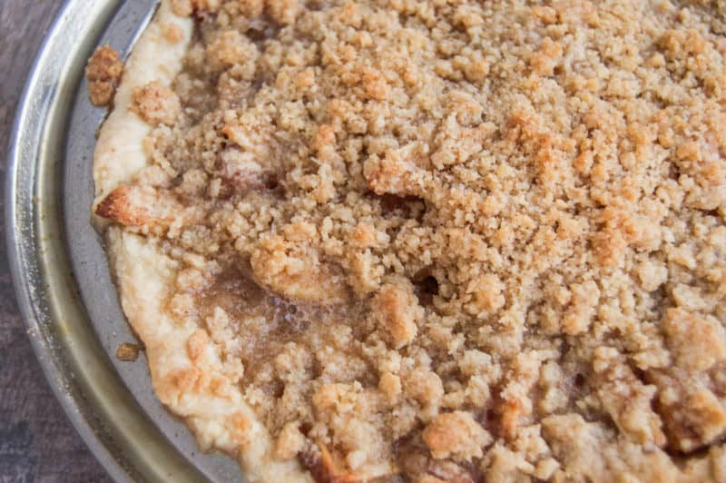 baked-dutch-apple-pie