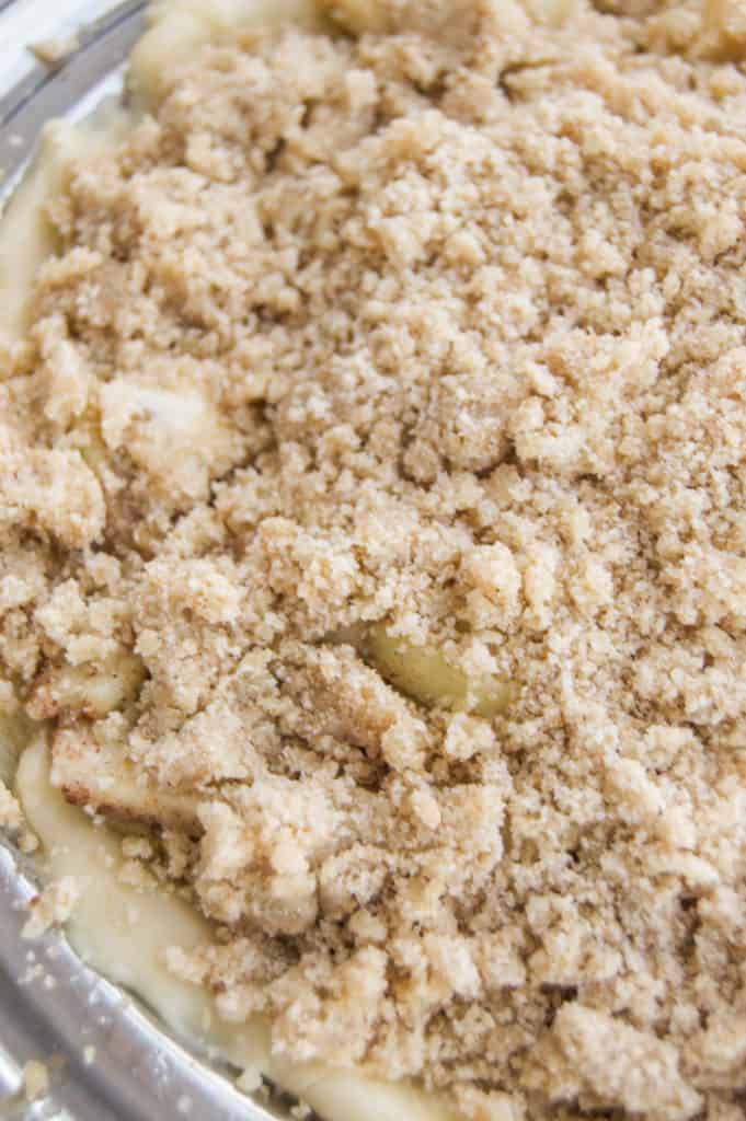 making-dutch-apple-pie