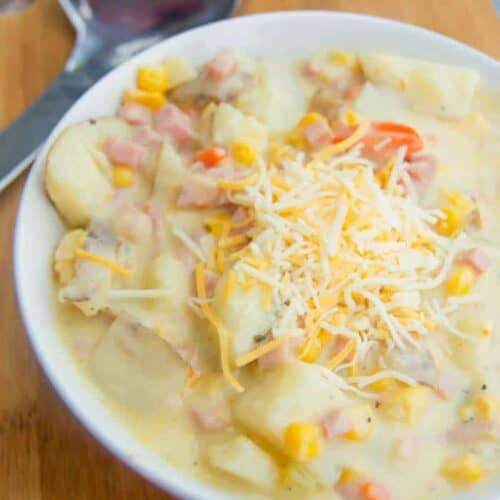 Cheesy Ham and Potato Soup