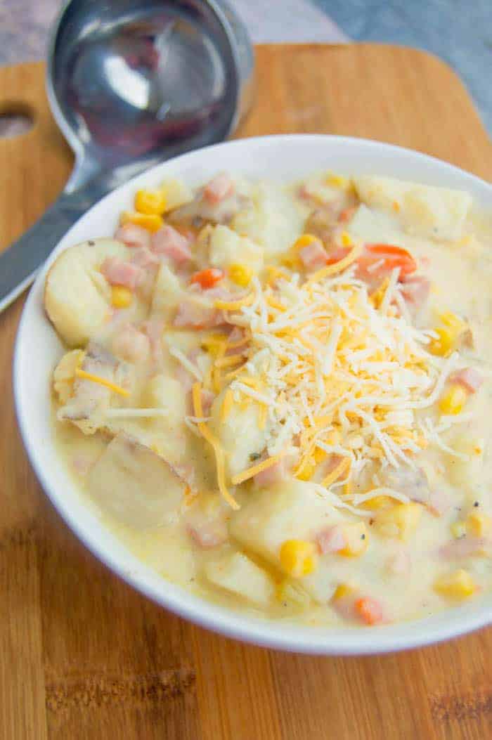 Cheesy Ham and Potato Soup