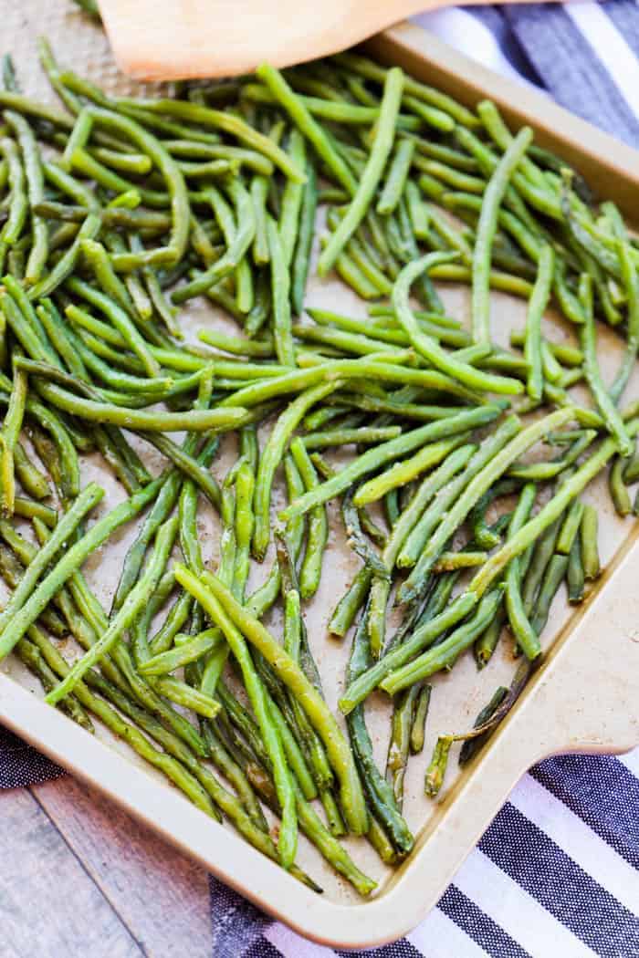 Baked Garlic Green Beans on baking sheet