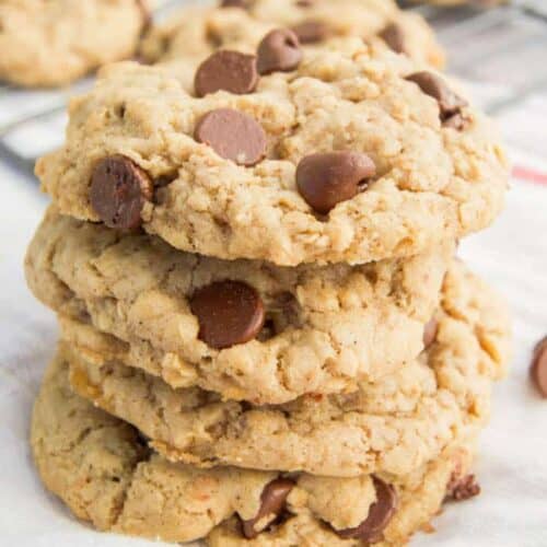 Chocolate Chip Oatmeal Cookies