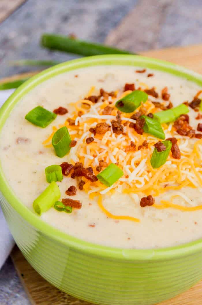 Slow Cooker Cheesy Ranch Potato Soup