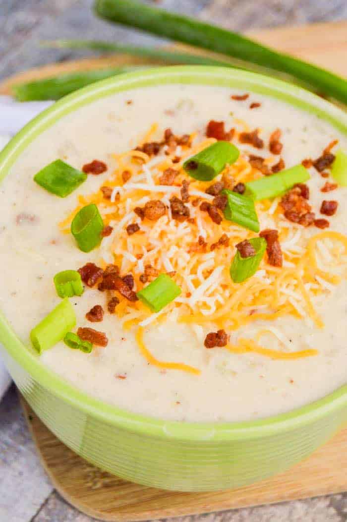 Slow Cooker Cheesy Ranch Potato Soup