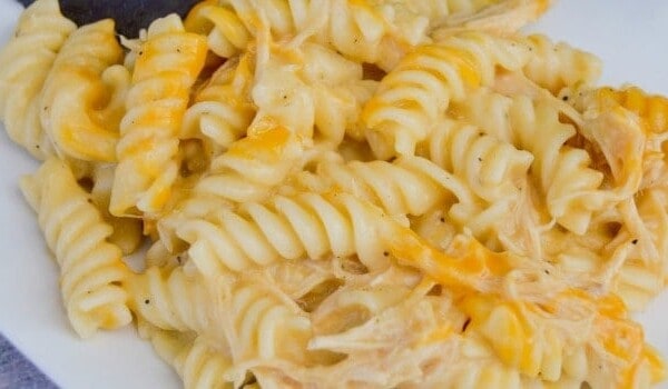 Slow Cooker Cheesy Chicken Rotini