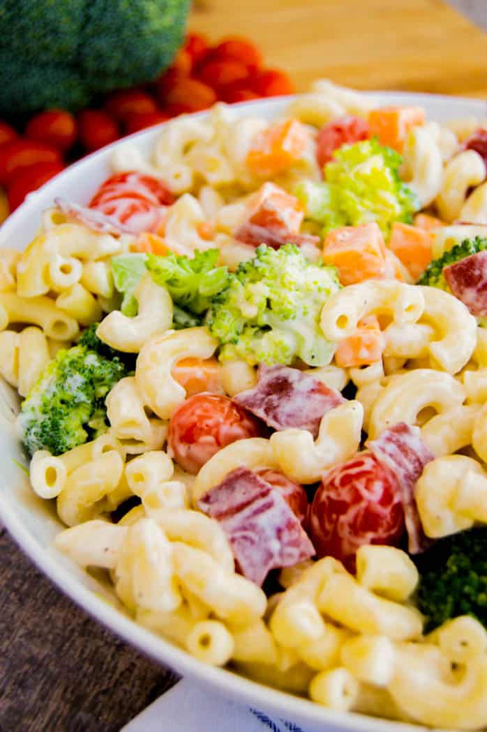 Bacon Ranch Pasta Salad • The Diary of a Real Housewife