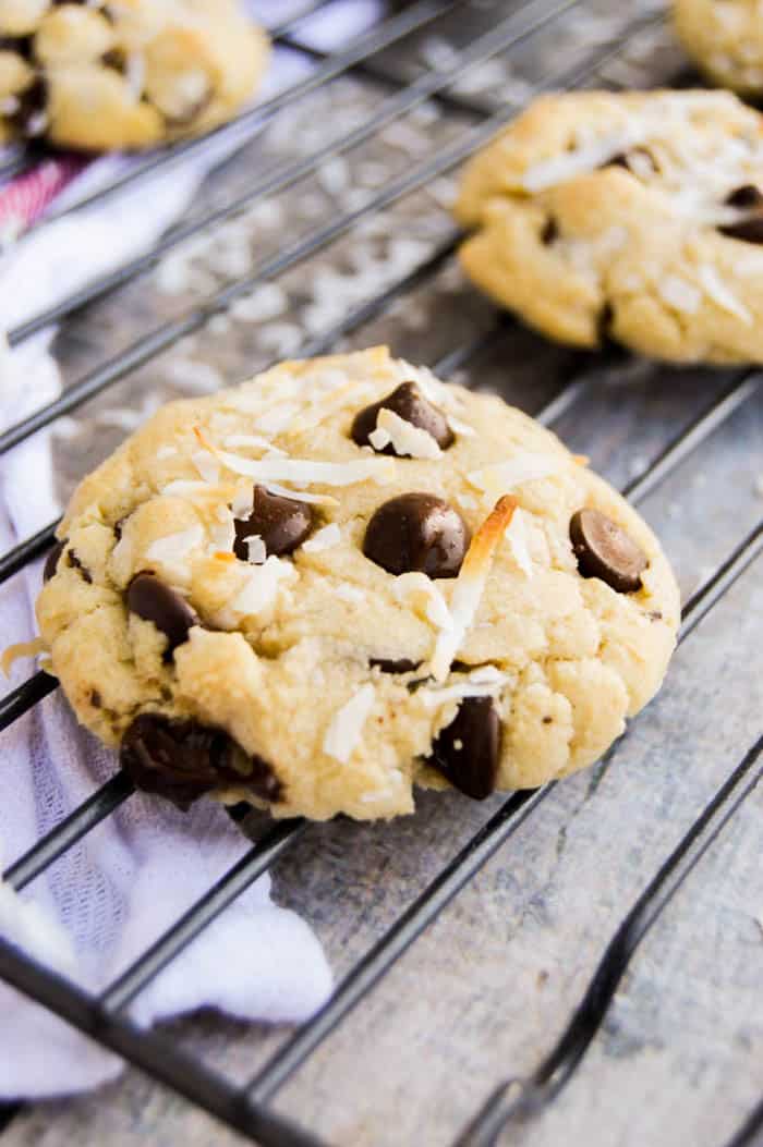 coconut chocolate chip cookies
