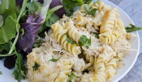 Slow Cooker Lemon Pepper Chicken and Rotini