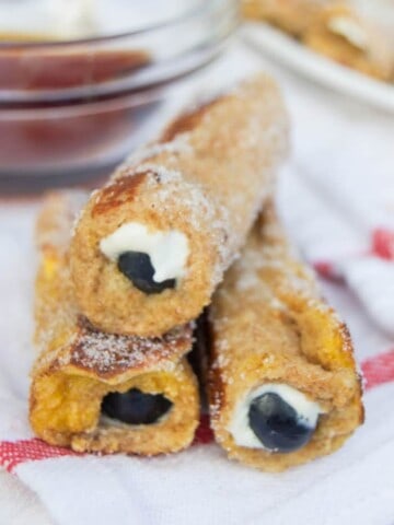 Blueberry Cream Cheese French Toast Roll Ups