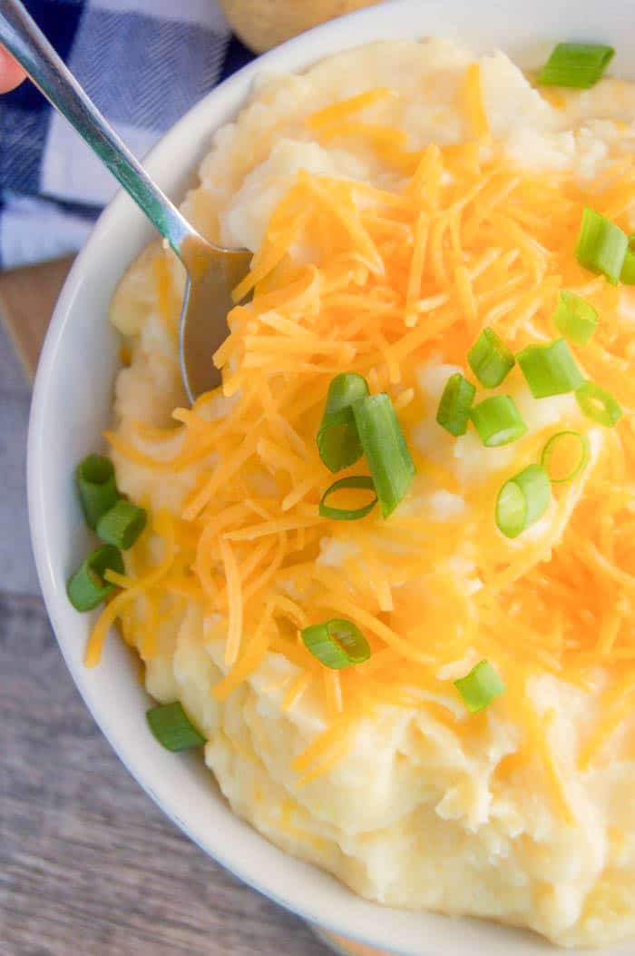 Cheesy Mashed Potatoes