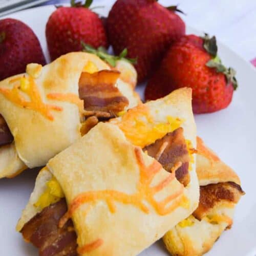 Breakfast Bacon Crescent Rolls Ups