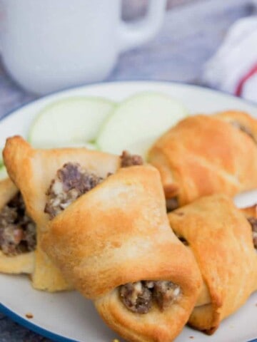 Cream Cheese Sausage Crescent Roll Ups