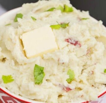 The Best Garlic Red Mashed Potatoes