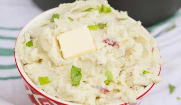 The Best Garlic Red Mashed Potatoes