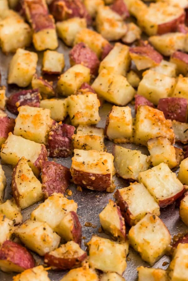 Parmesan Garlic Roasted Potatoes