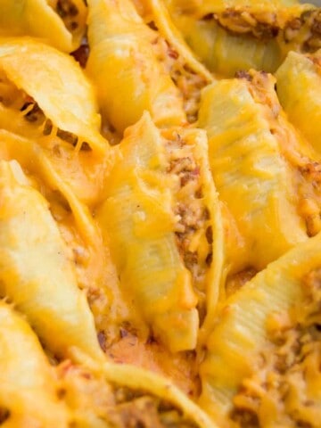 Cheeseburger Stuffed Shells