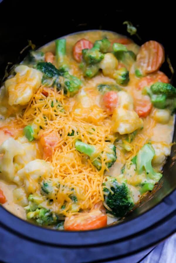 Slow Cooker Cheesy Vegetable Casserole