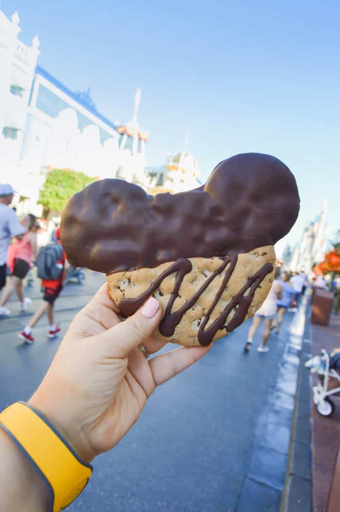 The Best Snacks in Magic Kingdom