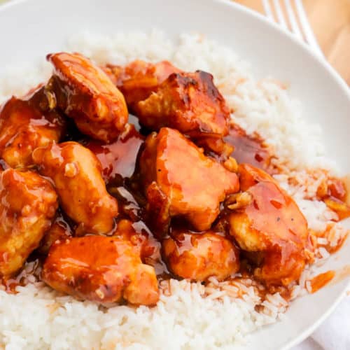 Easy Orange Chicken in a white bowel