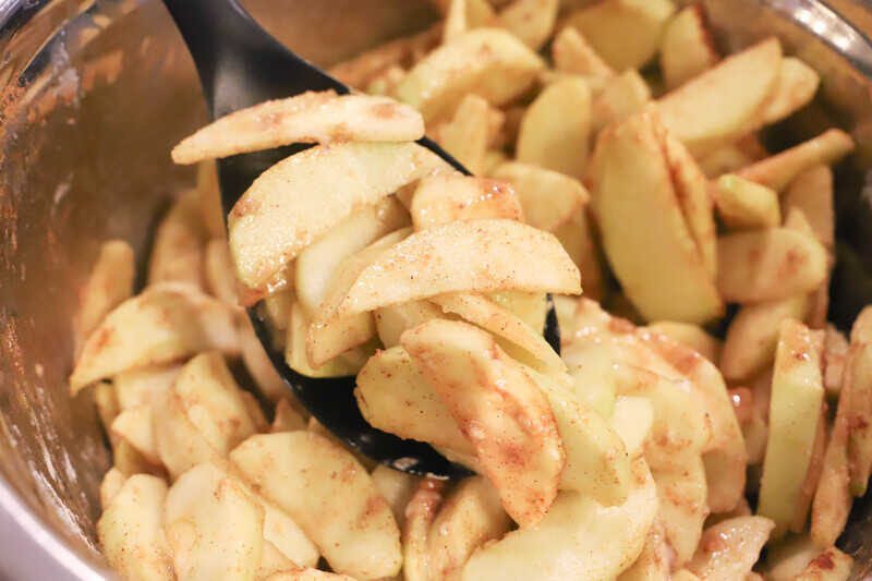 sliced apples in a bowl