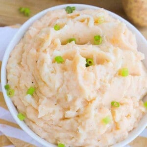 Cheddar Ranch Mashed Potatoes in a white bowl