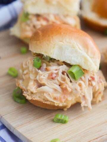 Slow Cooker Chicken Bacon Ranch Sliders