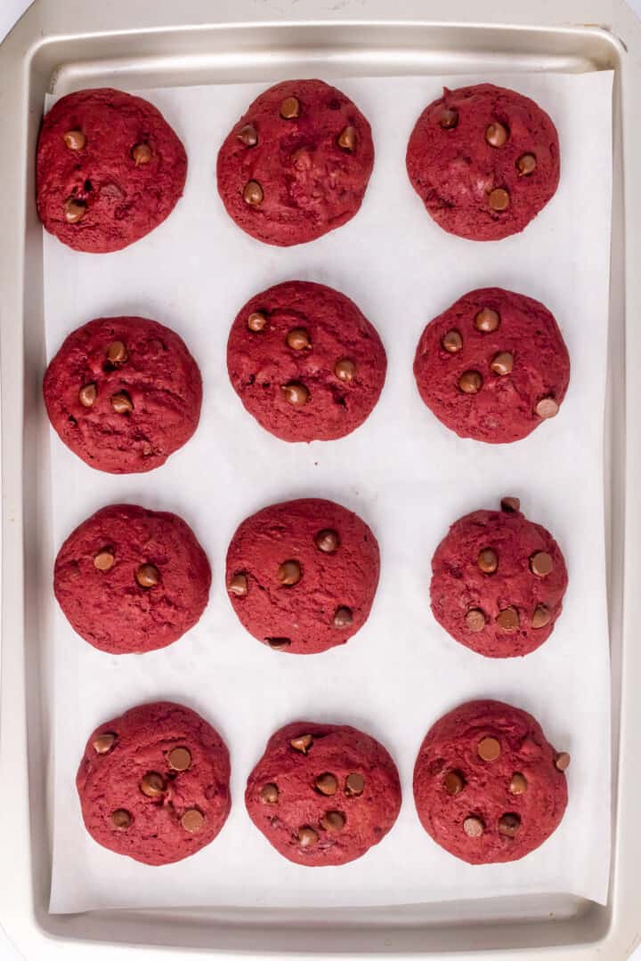 baked red velvet cookies