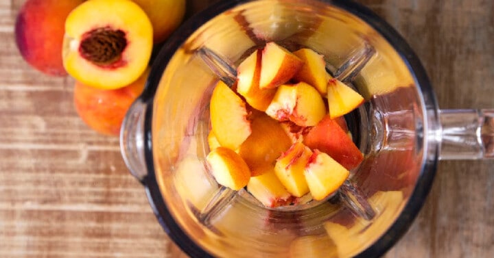peaches in blender