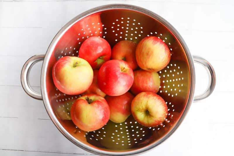 Slow Cooker Fried Apples • The Diary of a Real Housewife