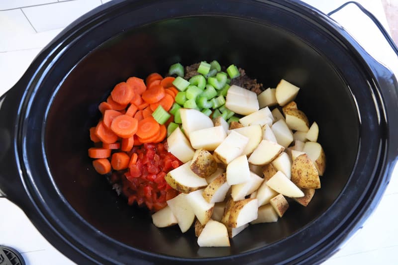 Ingredients in the slow cooker