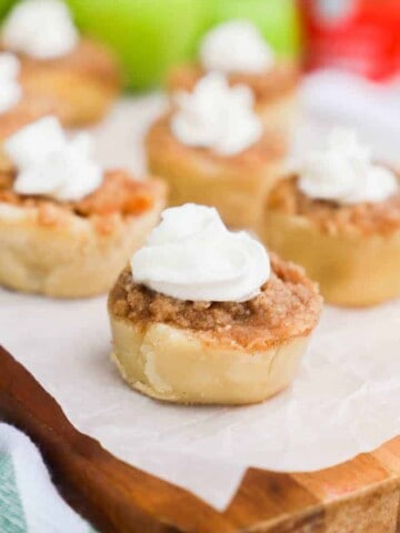 Mini Muffin Tin Apple Pies