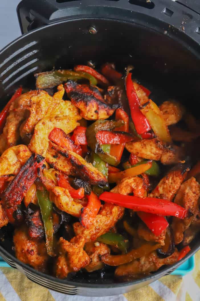 25 Best Air Fryer Chicken Recipes 26 Air Fryer Chicken Fajitas 3