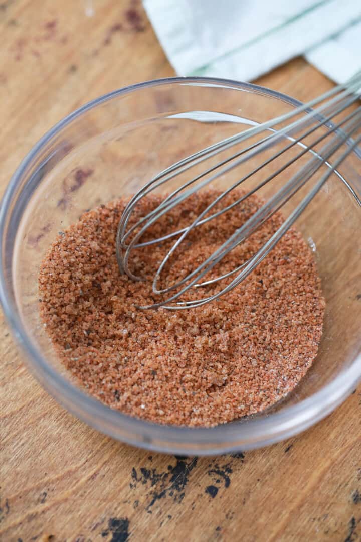 mixing the ingredients for the smoked pork butt rub