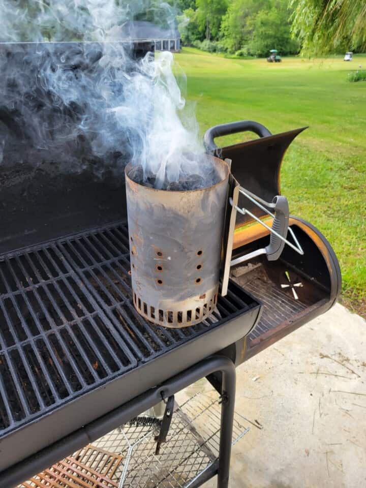 creating a charcoal base via a charcoal smoke chimney