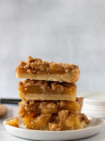 Dutch Apple Pie Bars