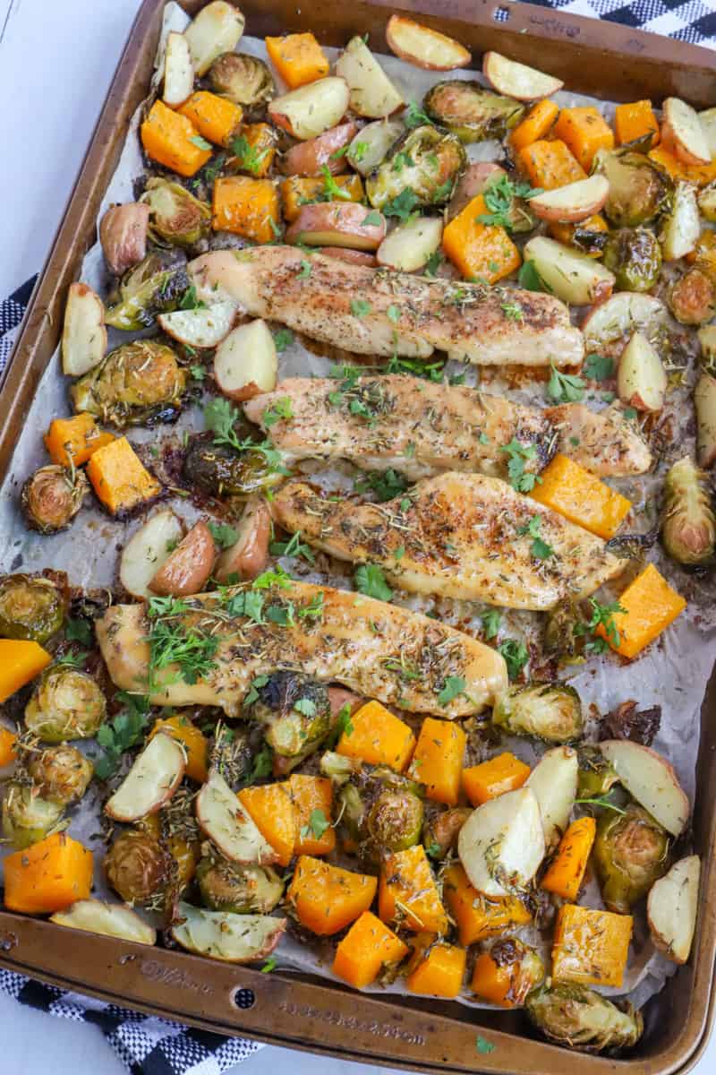 One Pan Autumn Chicken dinner closeup pic on baking sheet