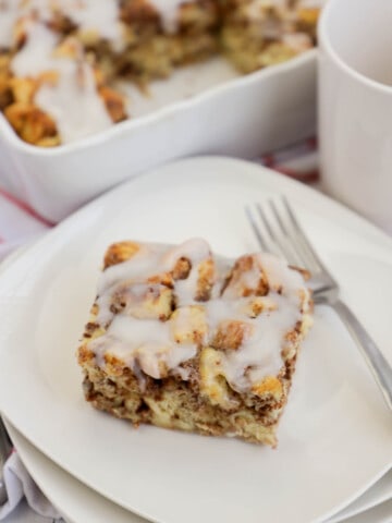 Cinnamon Roll Breakfast Casserole