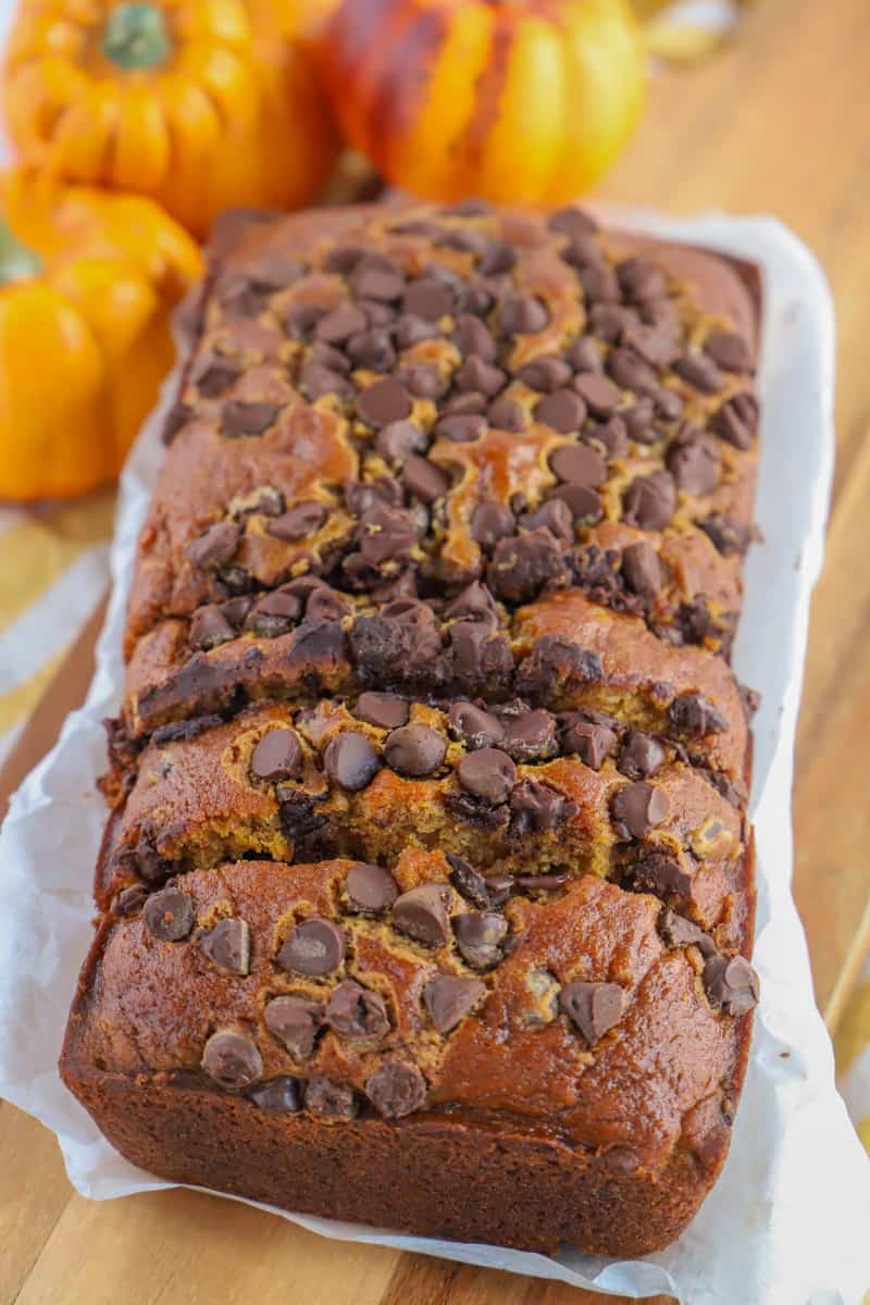 chocolate chip pumpkin bread sliced