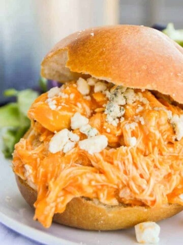 Slow Cooker Buffalo Chicken Sliders