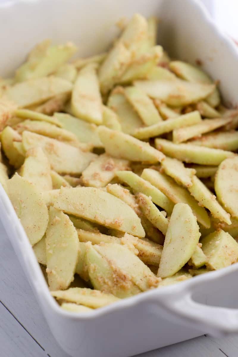 apple filling in casserole dish