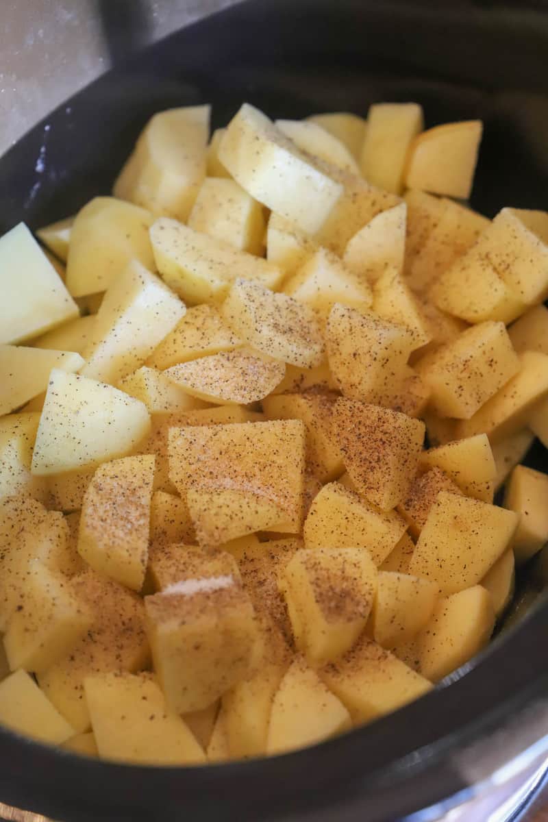potatoes in slow cooker with salt and pepper