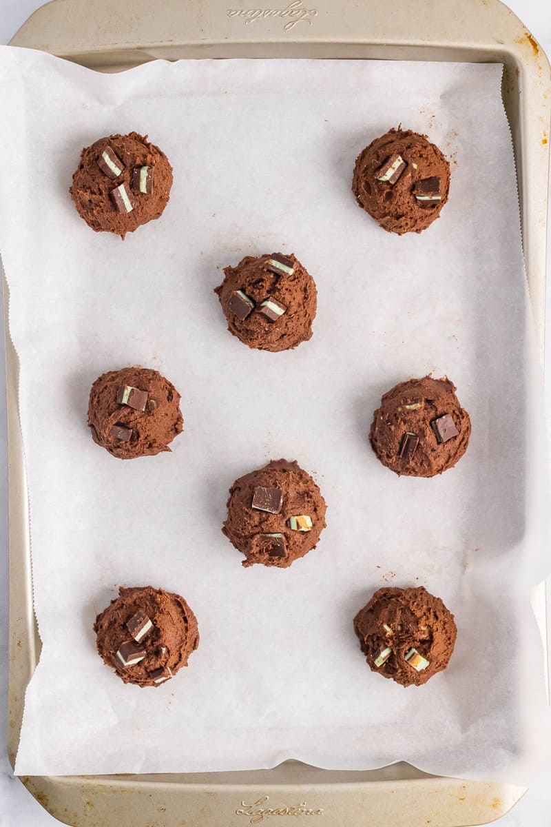 roll dough into about 1 inch balls before baking