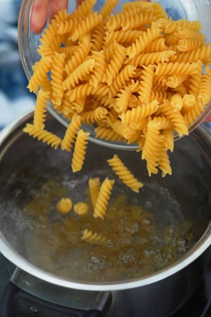 cooking rotini pasta