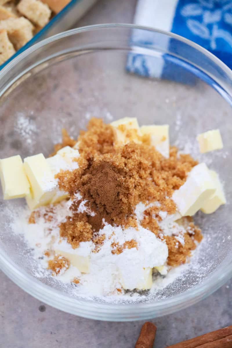 making the French toast casserole topping