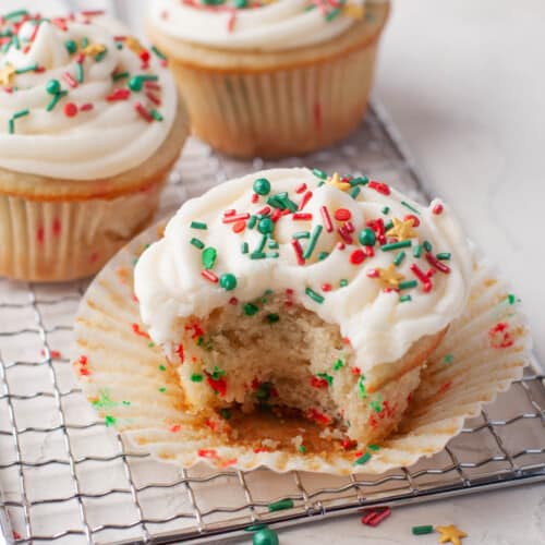 Funfetti Christmas Cupcakes