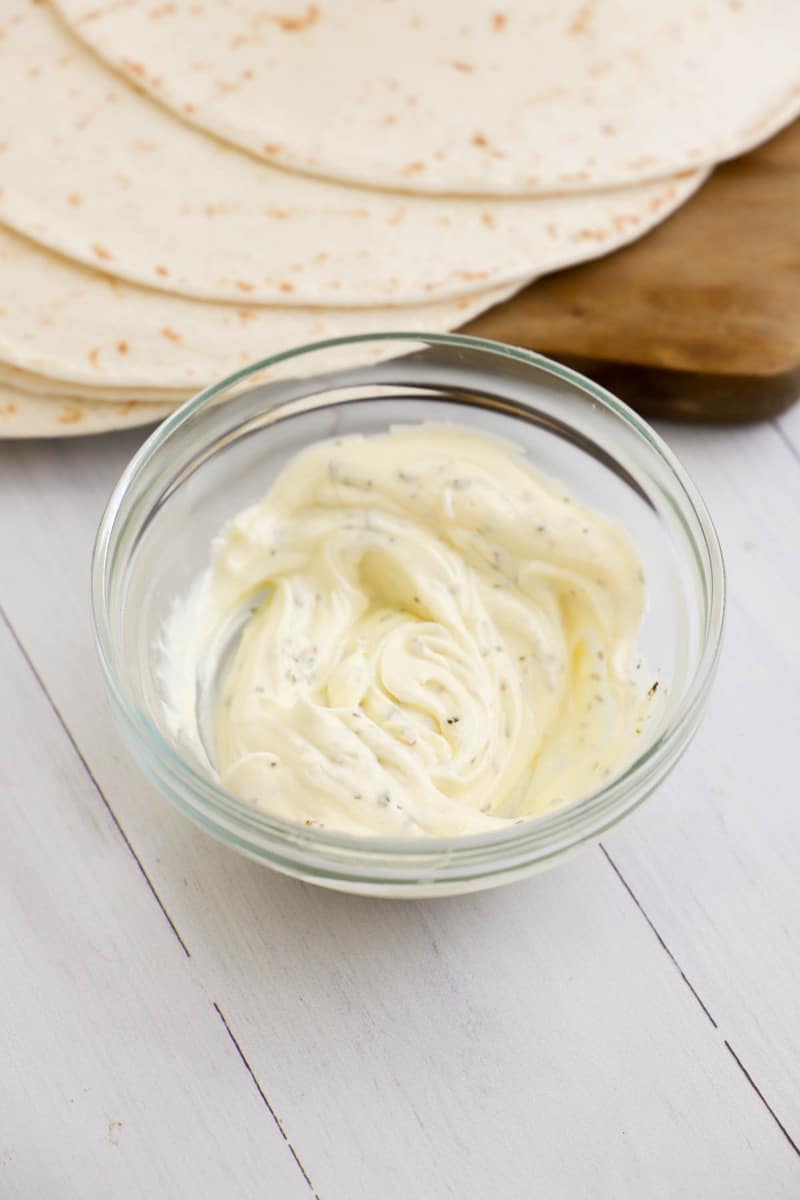 Italian seasoning and mayo mixed together for the spread.