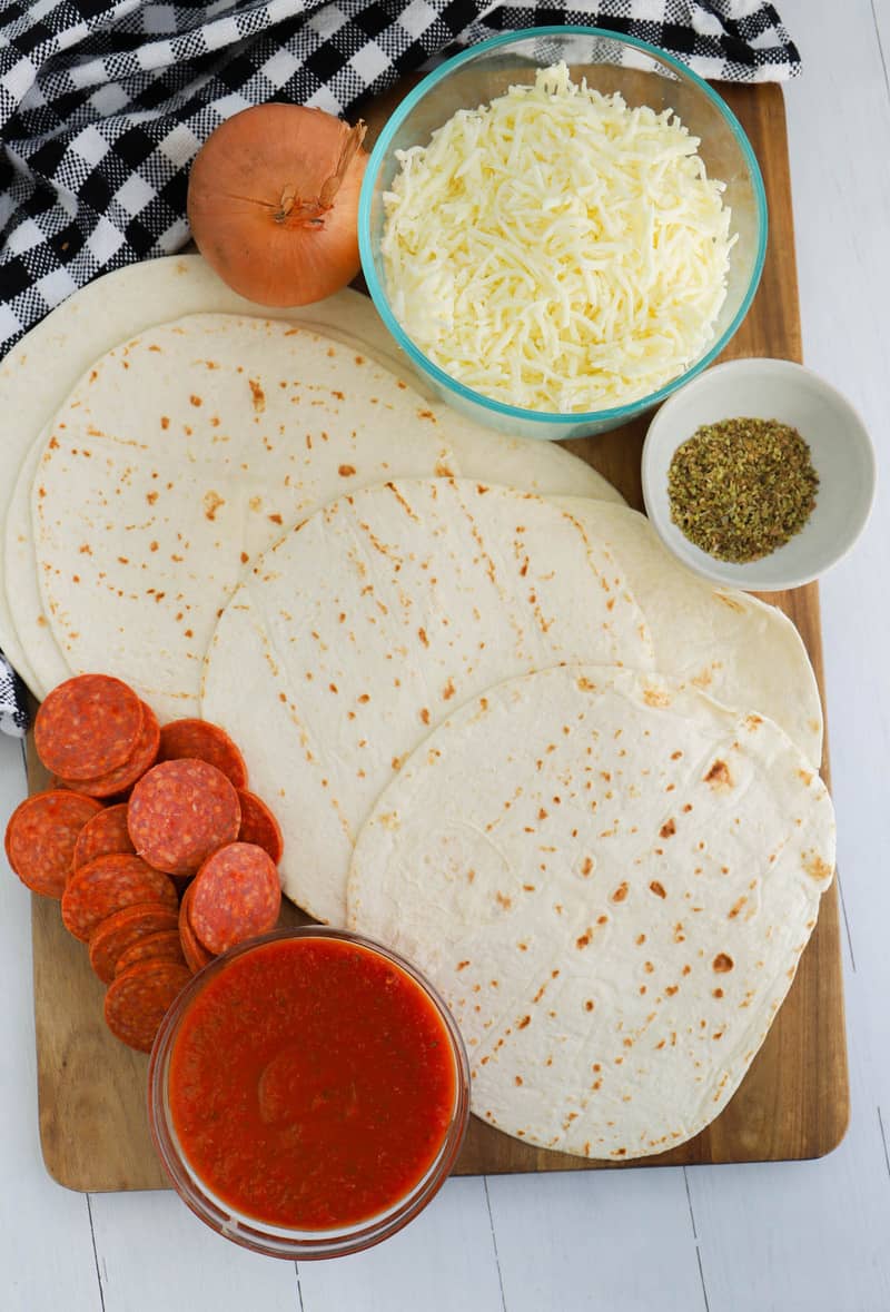 ingredients for pizza quesadillas