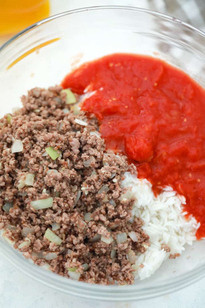 mixing the ingredients for the pepper filling